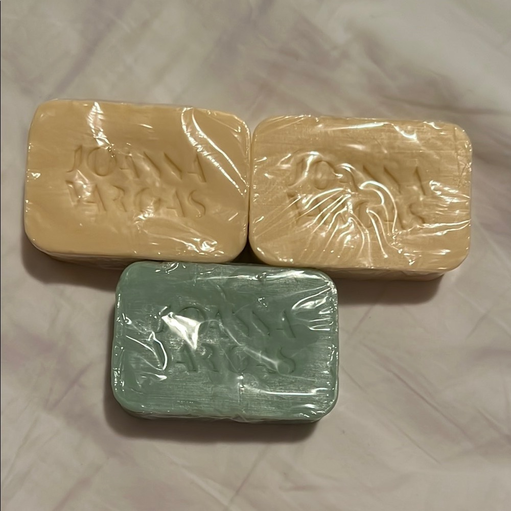 Joanna Vargas - 3 Soap Bars